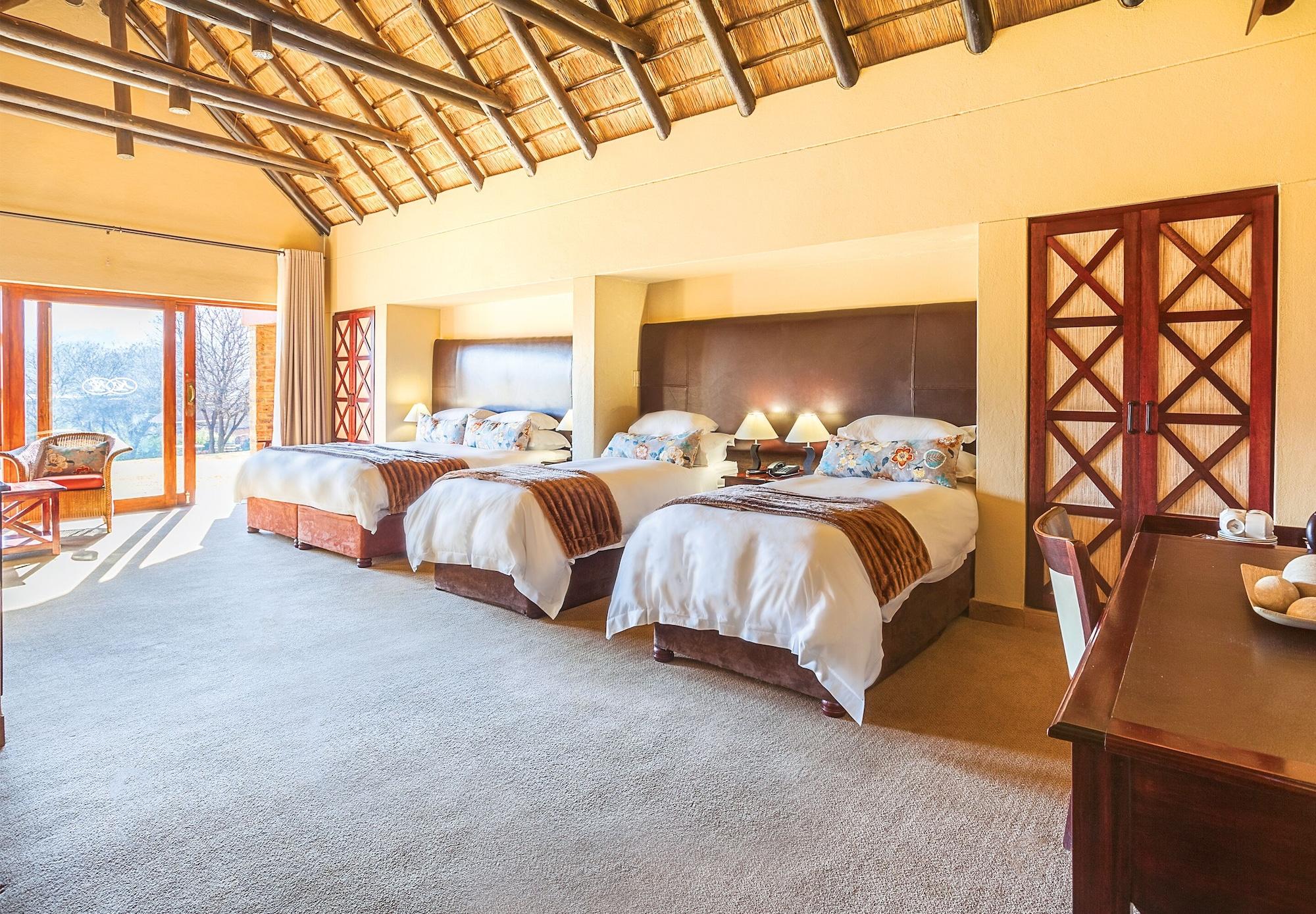 Kloofzicht Lodge&Spa Krugersdorp Exterior foto Family Suite