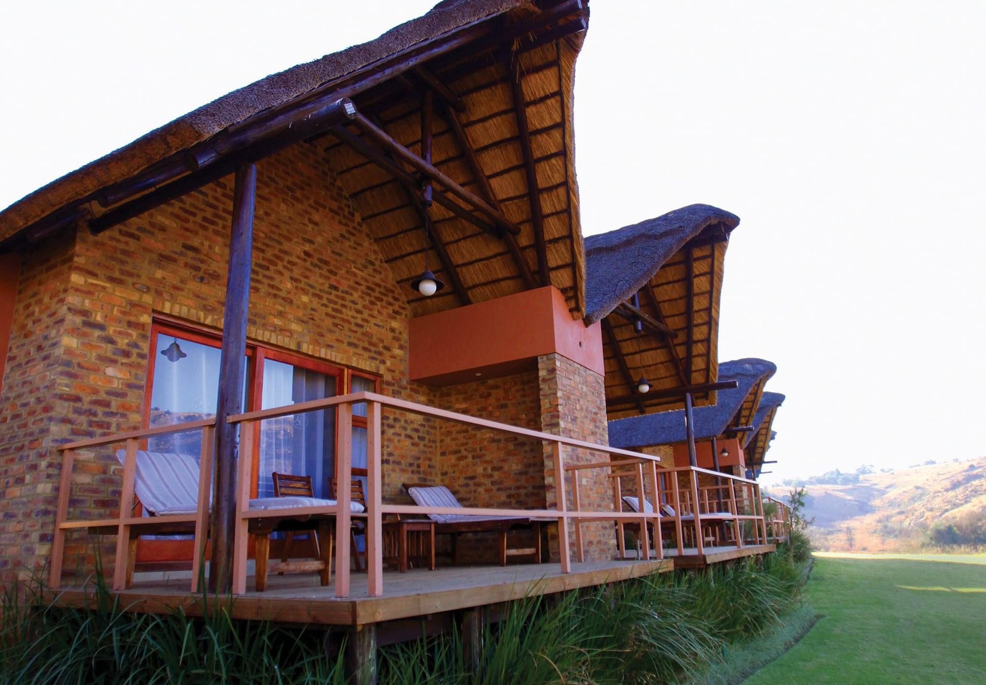 Kloofzicht Lodge&Spa Krugersdorp Exterior foto The Ranch Resort