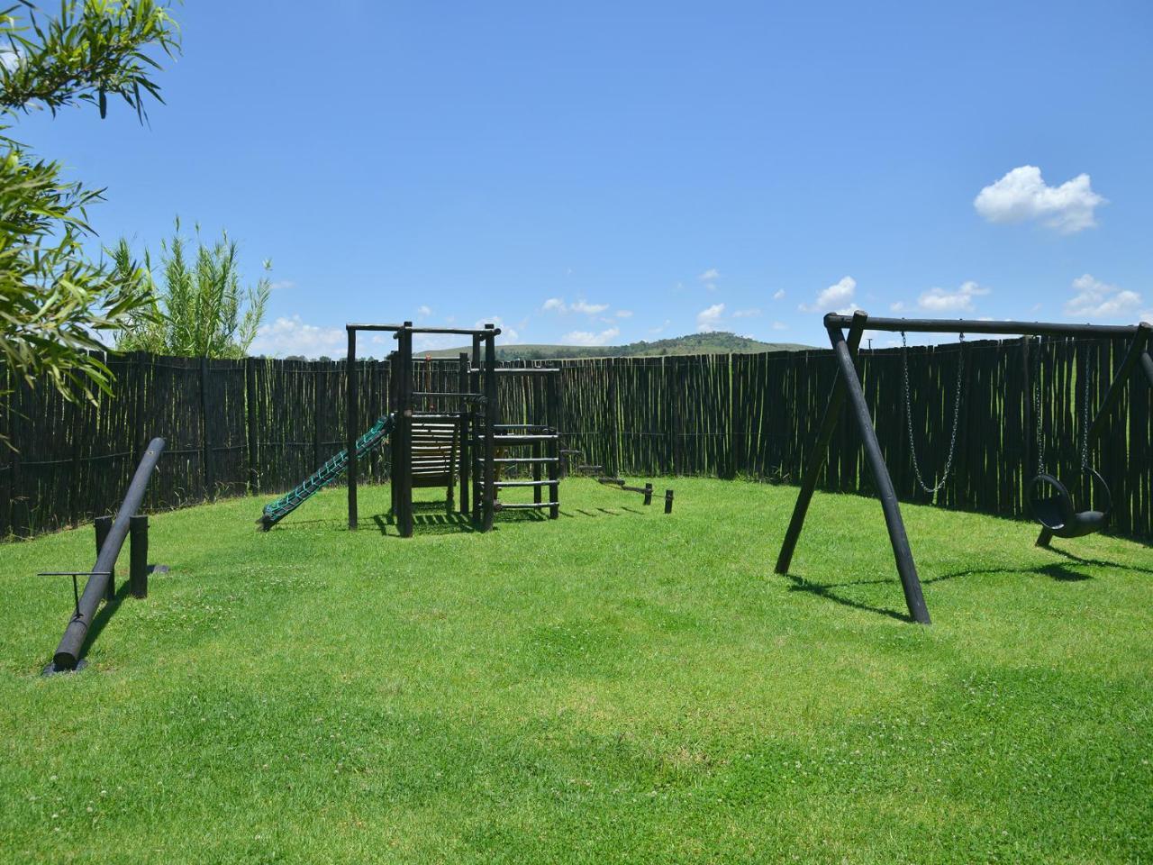 Kloofzicht Lodge&Spa Krugersdorp Exterior foto The fort of Fort Dufferin