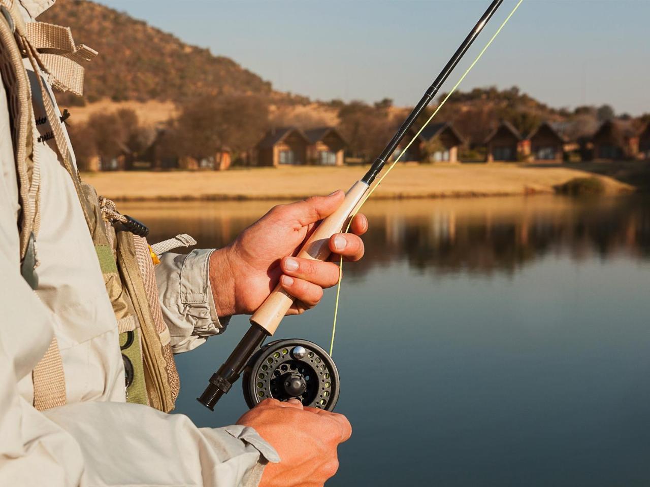 Kloofzicht Lodge&Spa Krugersdorp Exterior foto Fly fishing